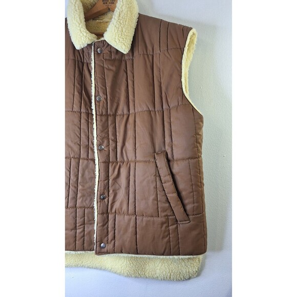 Men's Vtg Sherpa Lined Puffer Vest XXL Snap Button Cabincore Outdoor Gorpcore - Picture 7 of 12